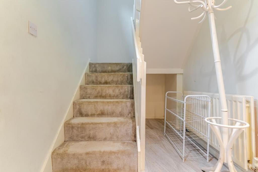 A&s Properties, No Guest Fees, Bank Transfe Deposit Available *